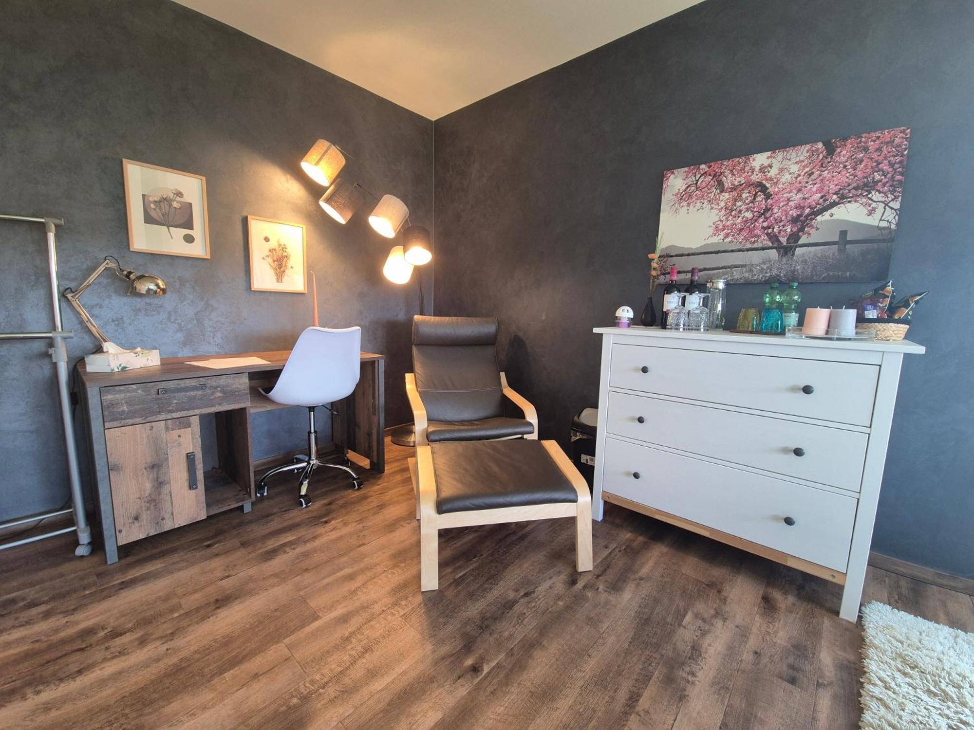 Serenity Vista Retreat Bnb Bescheid Esterno foto