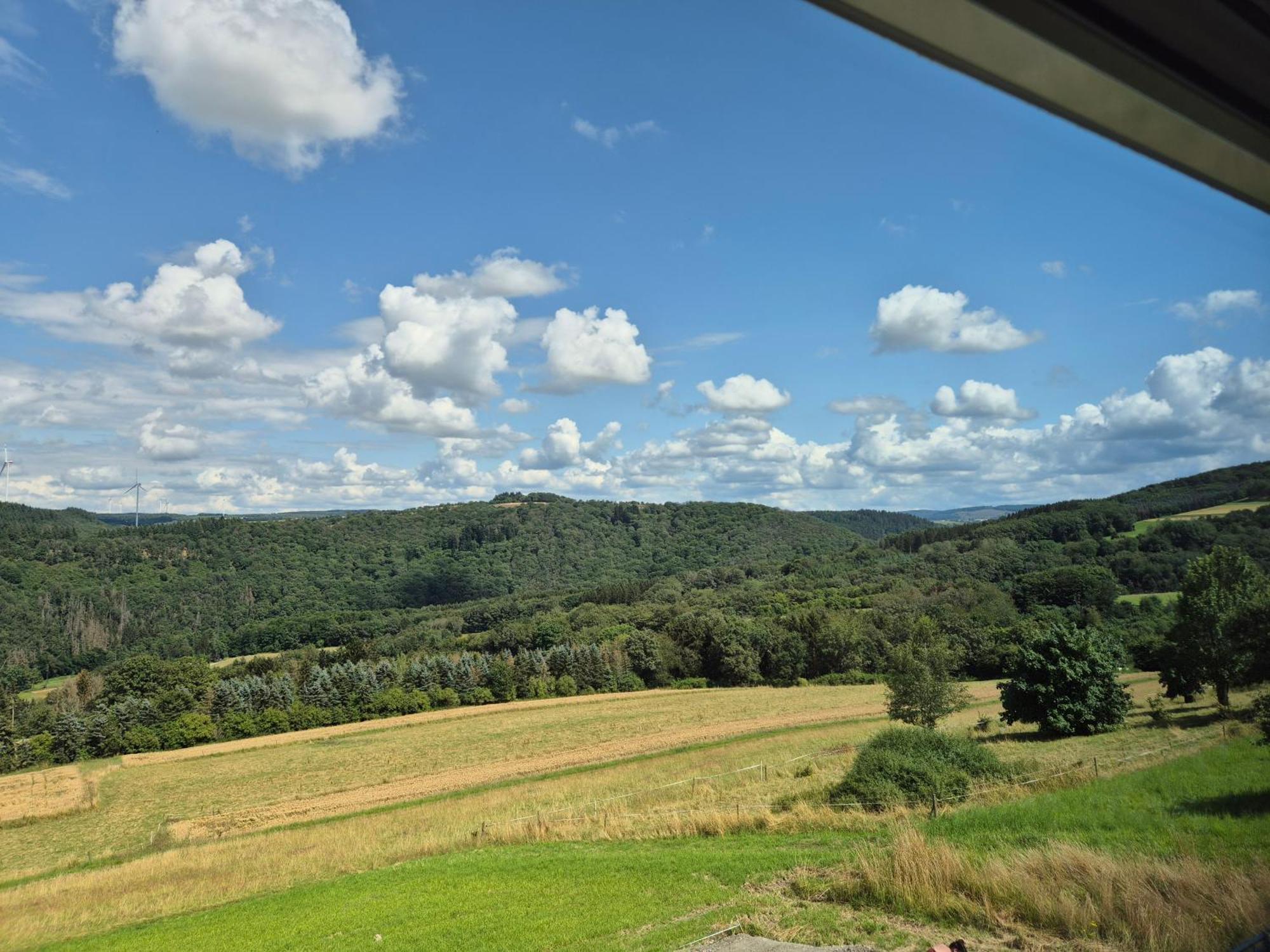 Serenity Vista Retreat Bnb Bescheid Esterno foto