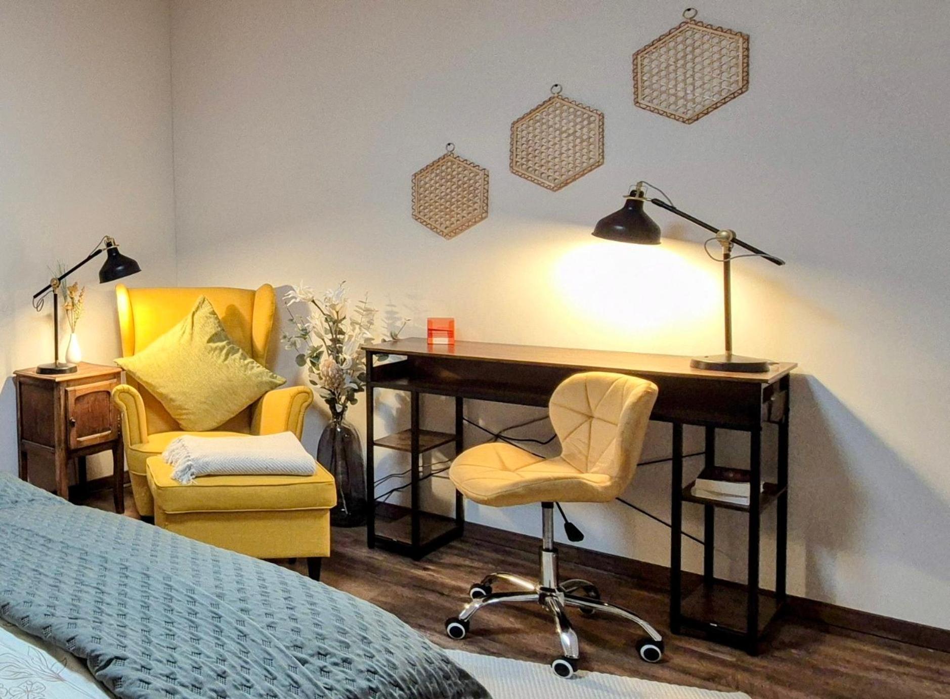 Serenity Vista Retreat Bnb Bescheid Esterno foto
