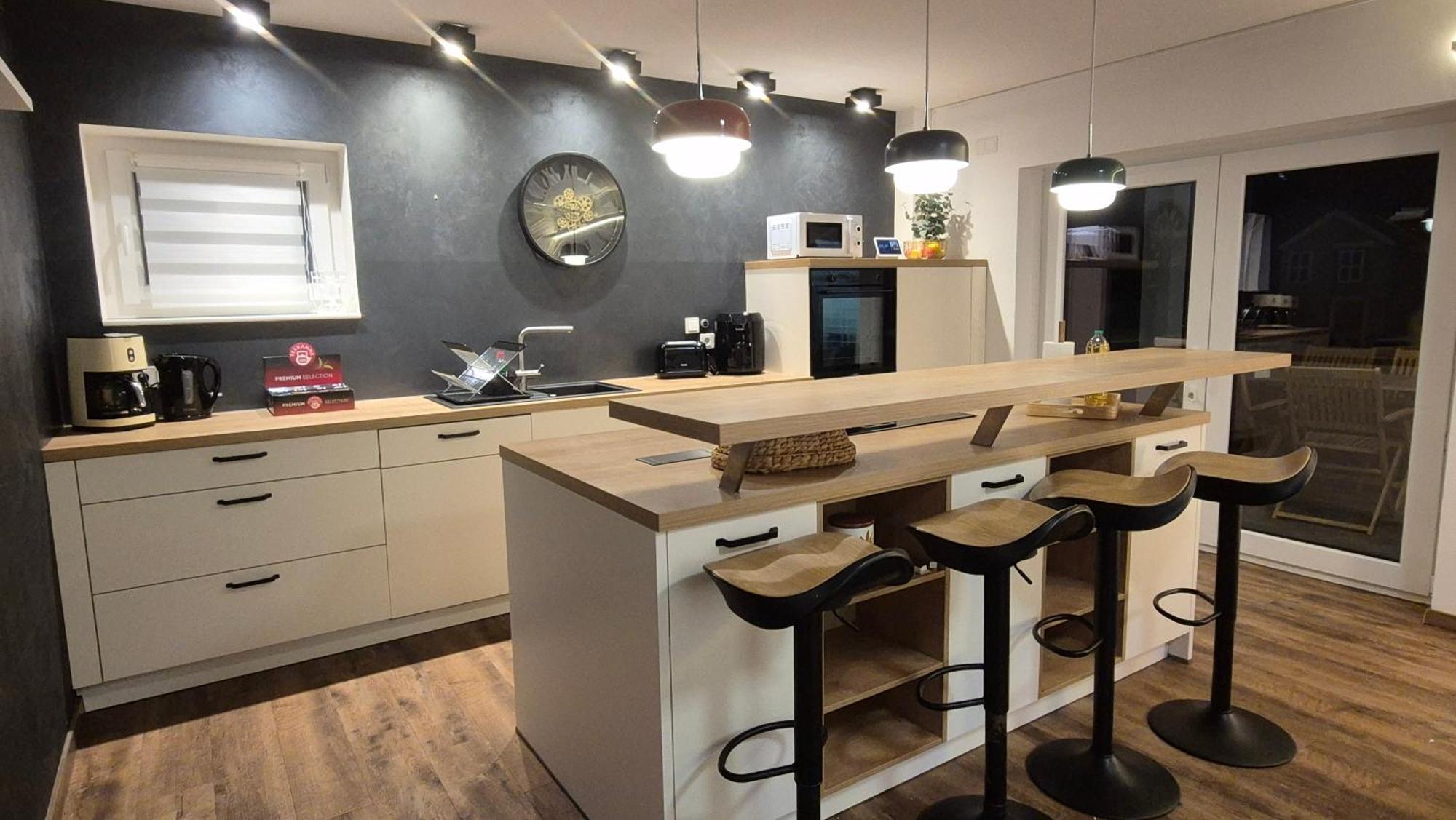 Serenity Vista Retreat Bnb Bescheid Esterno foto